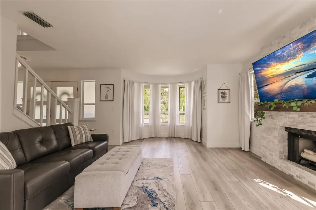 1587 Firethorne Lakes Drive Sarasota FL 34240