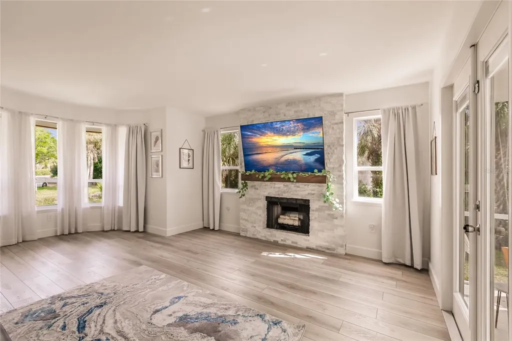1587 Firethorne Lakes Drive Sarasota FL 34240