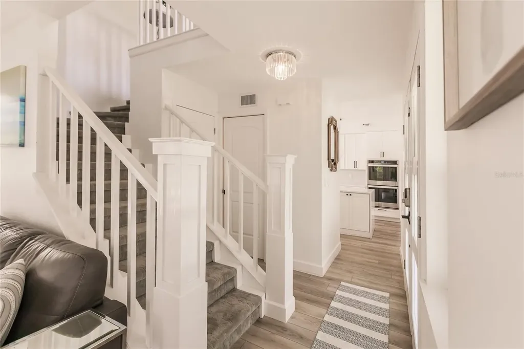 1587 Firethorne Lakes Drive Sarasota FL 34240