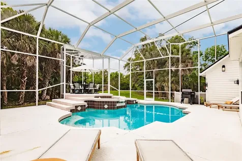 1587 Firethorne Lakes Drive Sarasota FL 34240