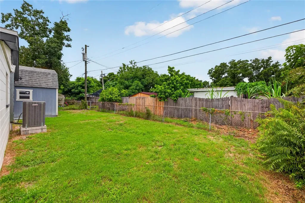 8460 55th Street N Pinellas Park FL 33781