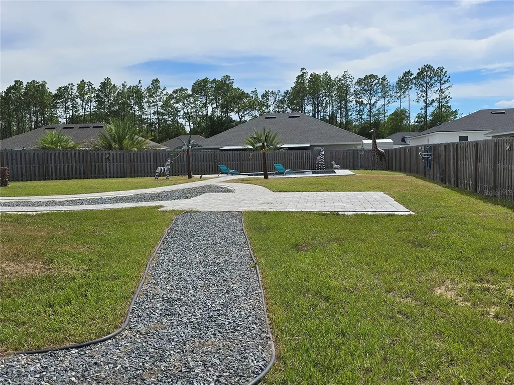 825 W Hallam Drive Citrus Springs FL 34434
