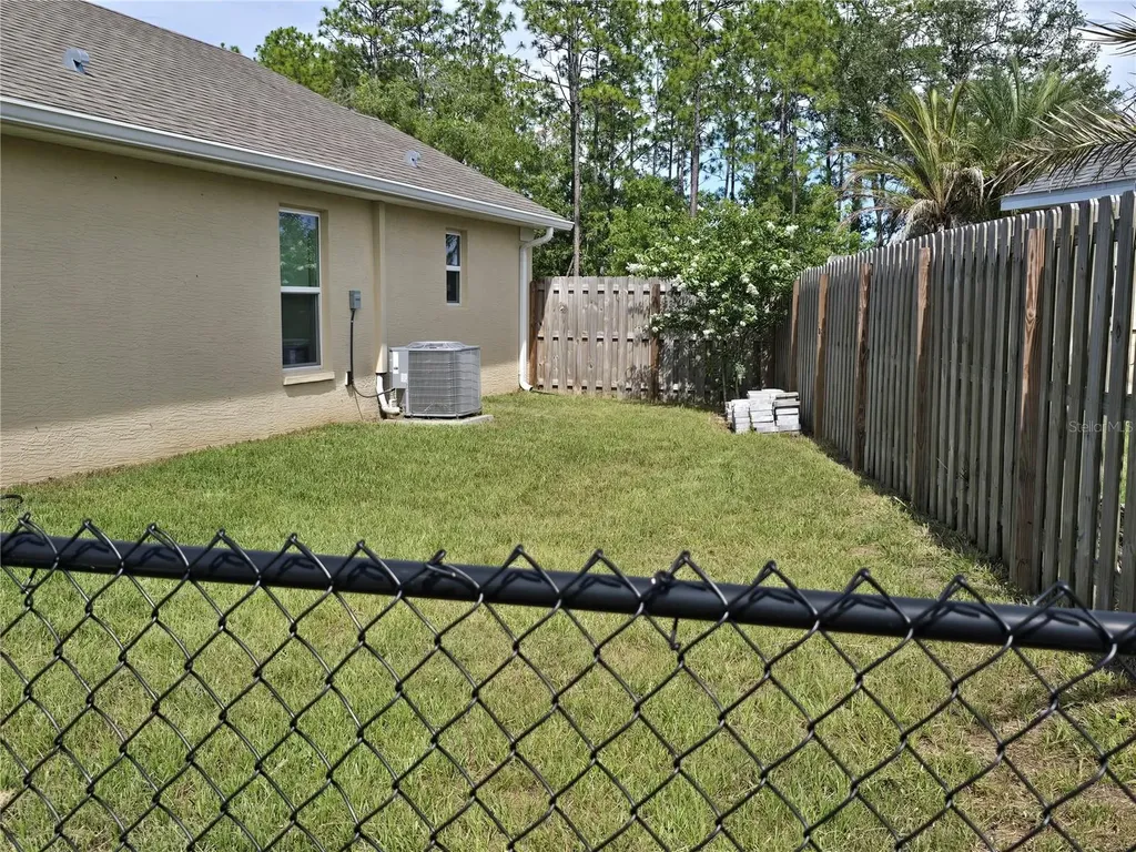 825 W Hallam Drive Citrus Springs FL 34434