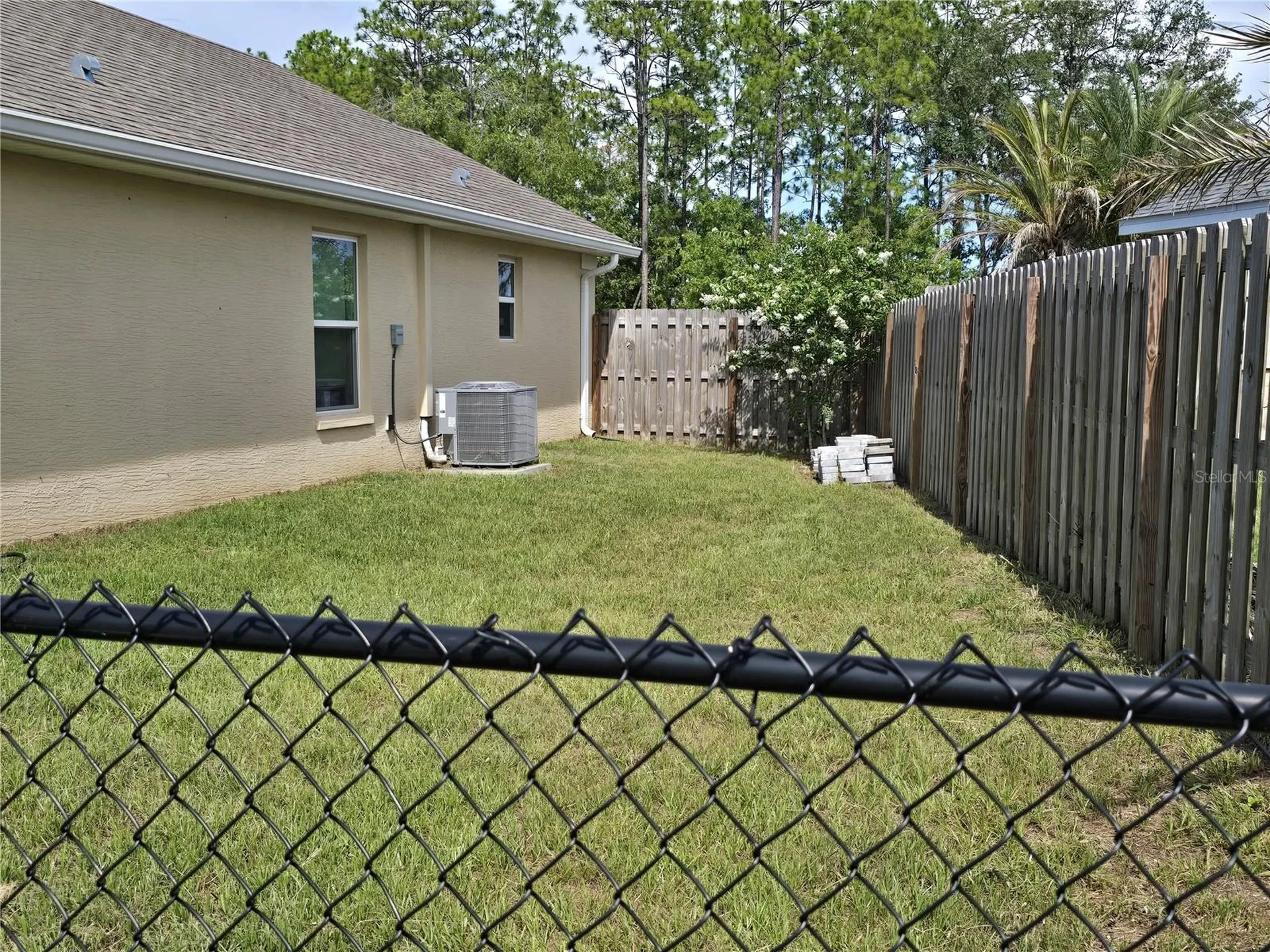 825 W Hallam Drive Citrus Springs FL 34434