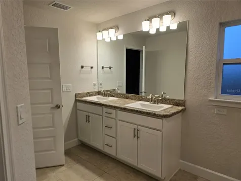 825 W Hallam Drive Citrus Springs FL 34434