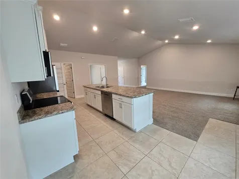 825 W Hallam Drive Citrus Springs FL 34434