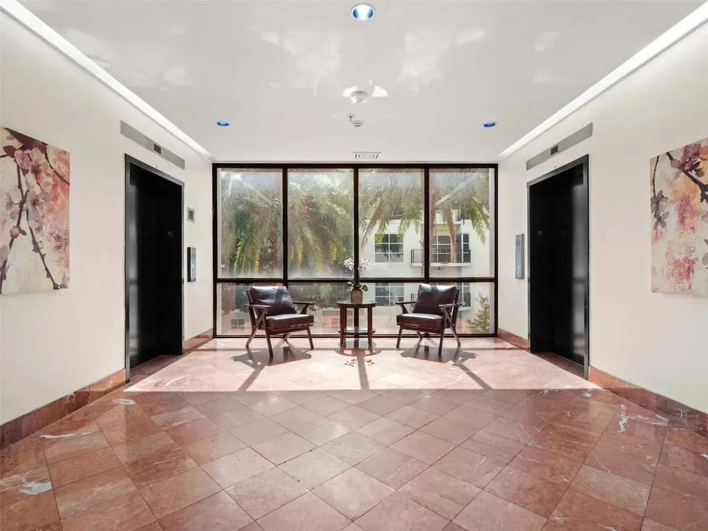 530 E Central Boulevard Orlando FL 32801