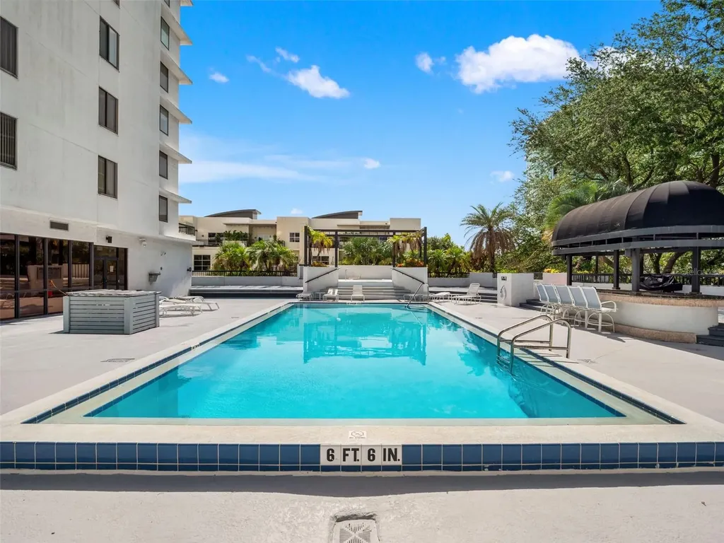 530 E Central Boulevard Orlando FL 32801