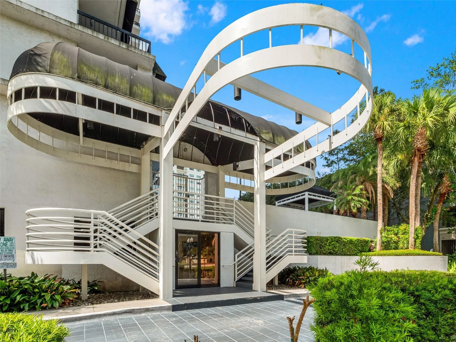530 E Central Boulevard Orlando FL 32801