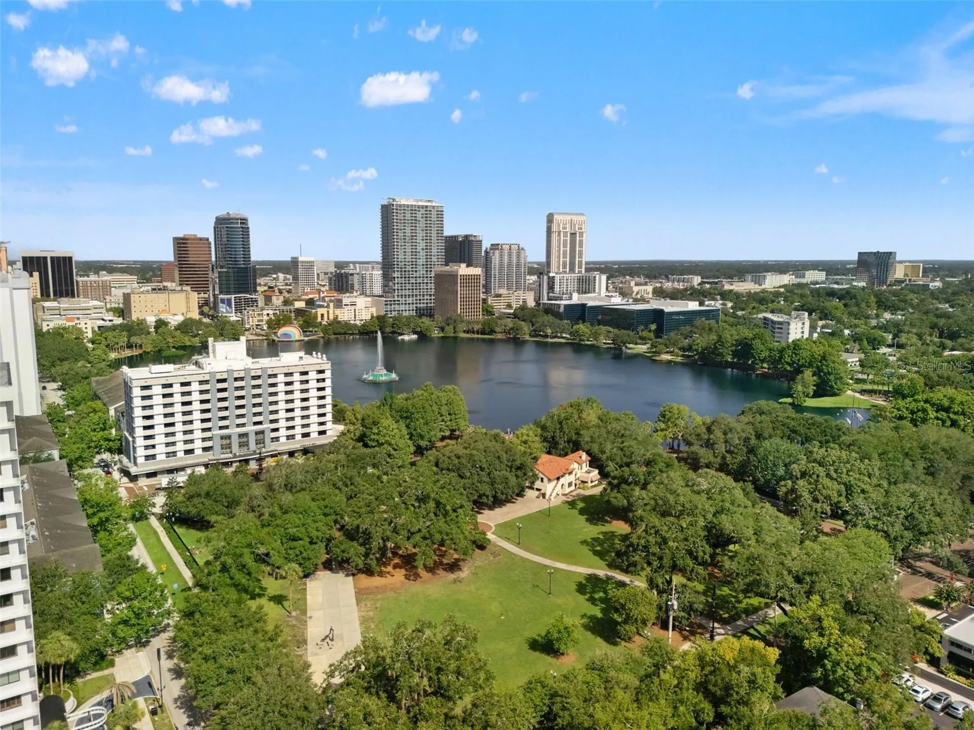 530 E Central Boulevard Orlando FL 32801