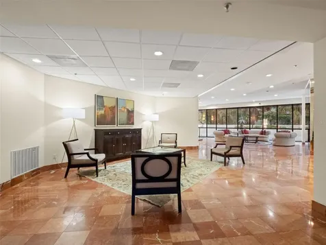 530 E Central Boulevard Orlando FL 32801