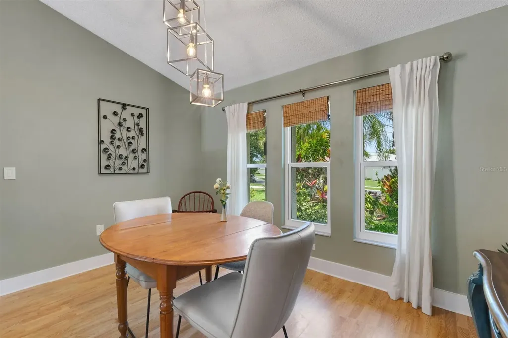 2426 Icecapade Drive Sarasota FL 34240