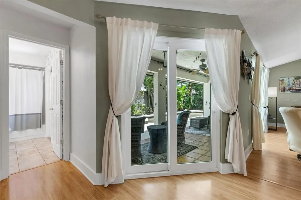 2426 Icecapade Drive Sarasota FL 34240