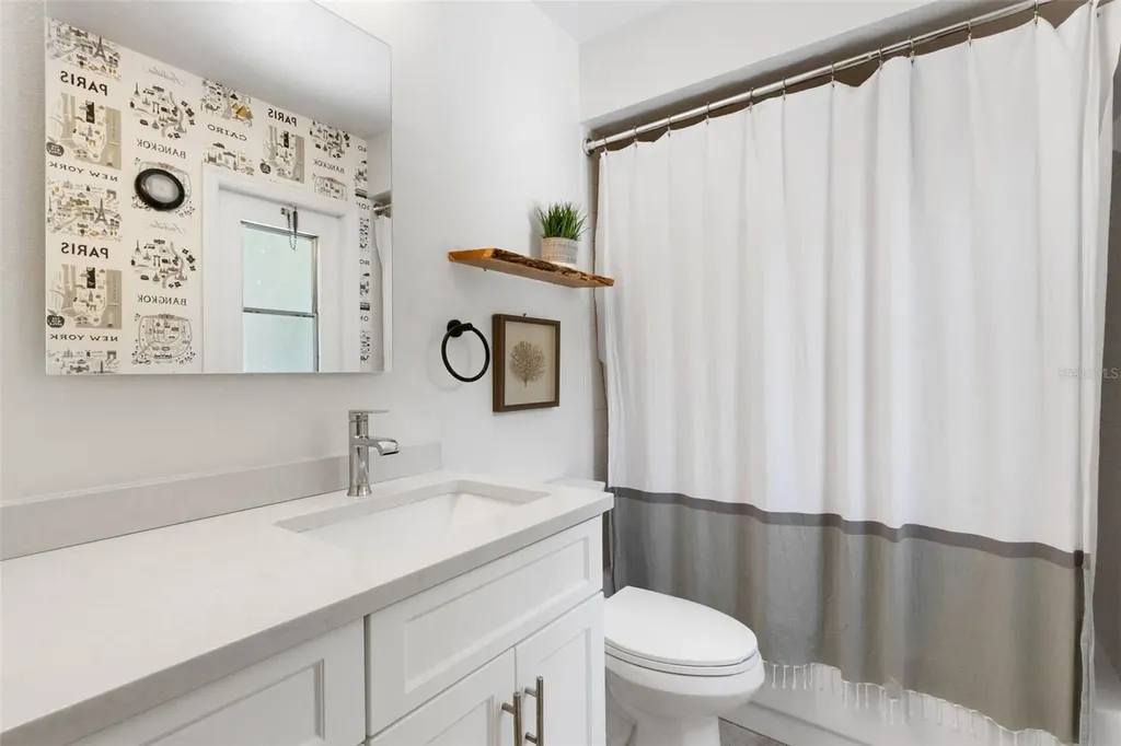 2426 Icecapade Drive Sarasota FL 34240