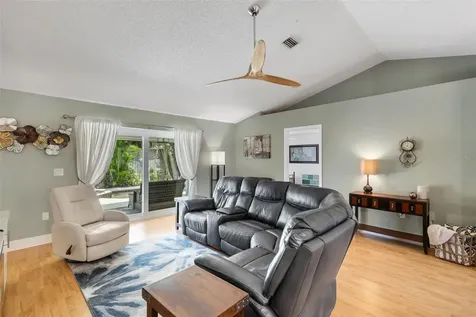 2426 Icecapade Drive Sarasota FL 34240