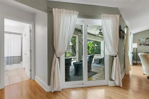 2426 Icecapade Drive Sarasota FL 34240