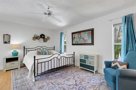 2426 Icecapade Drive Sarasota FL 34240