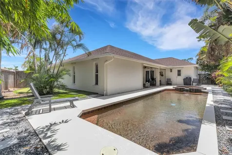 2426 Icecapade Drive Sarasota FL 34240