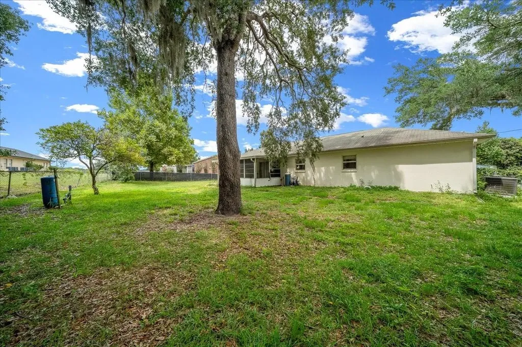 9 Pine Circle Run Ocala FL 34472