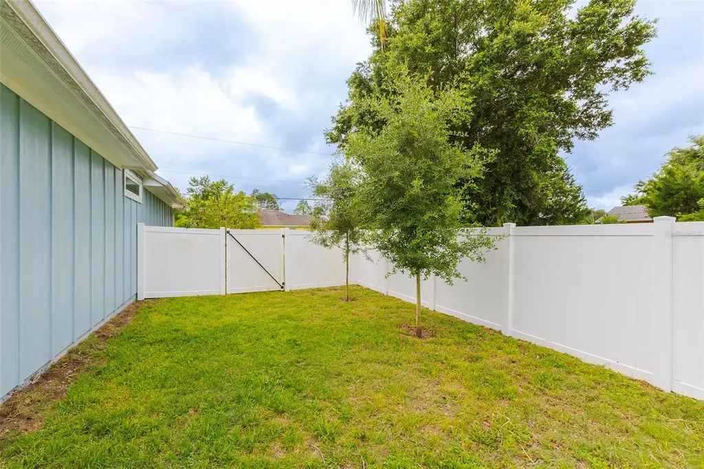17 Rockwell Lane Palm Coast FL 32164