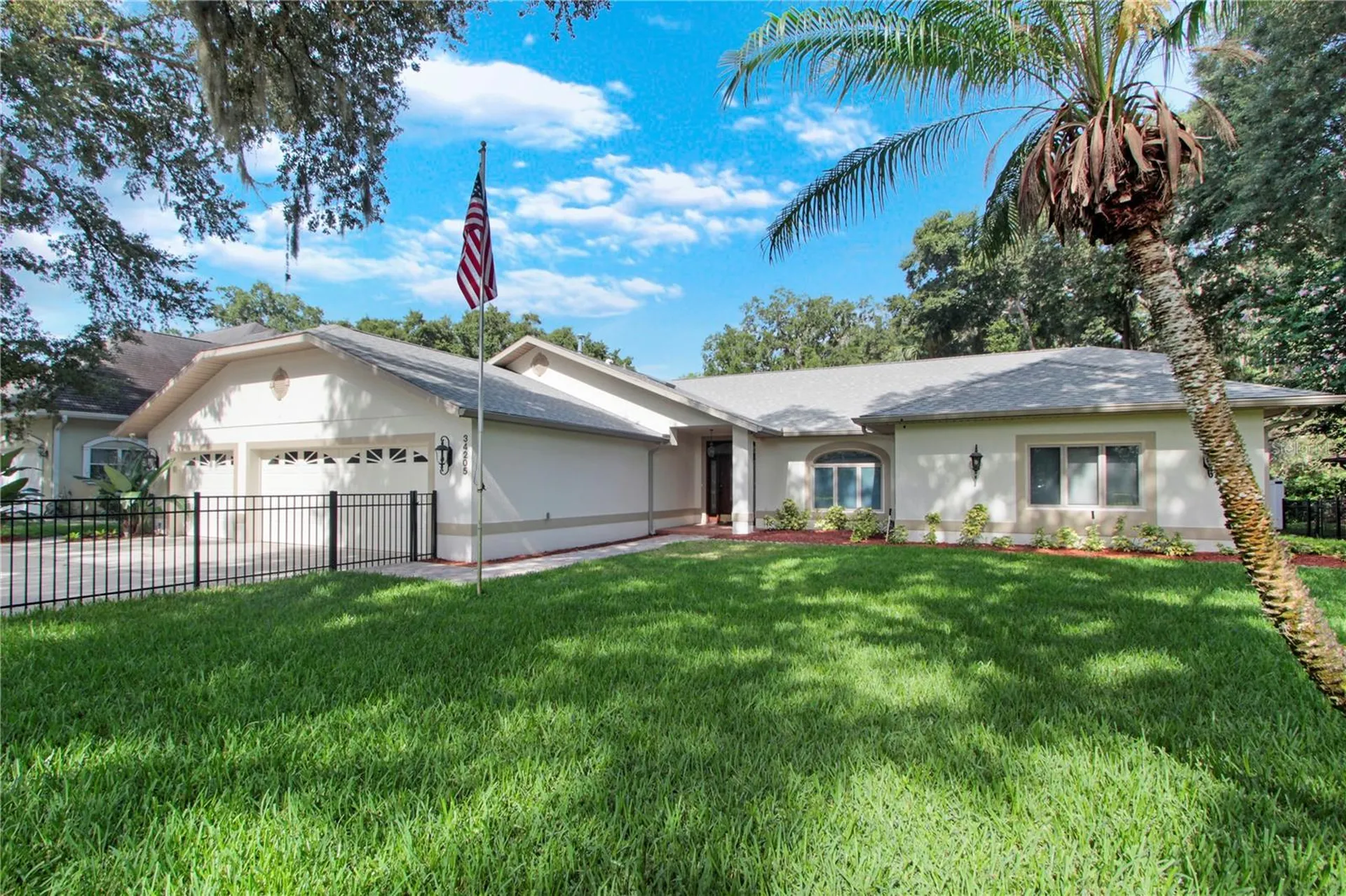 34205 Park Lane Leesburg FL 34788