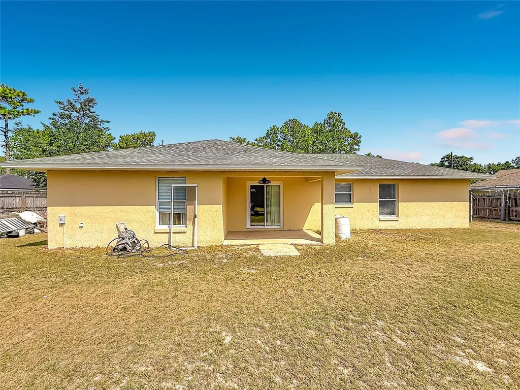 13 Bahia Pass Run Ocala FL 34472