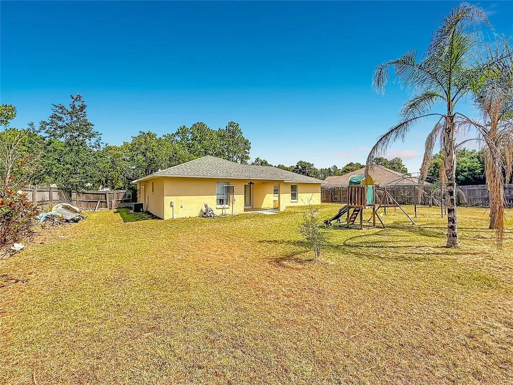 13 Bahia Pass Run Ocala FL 34472