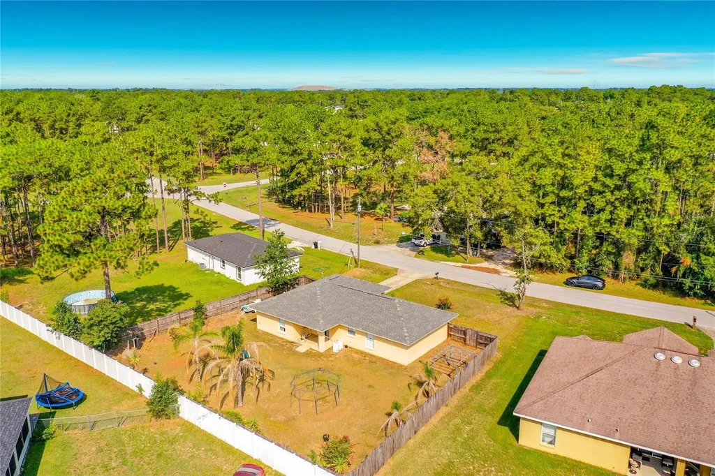 13 Bahia Pass Run Ocala FL 34472
