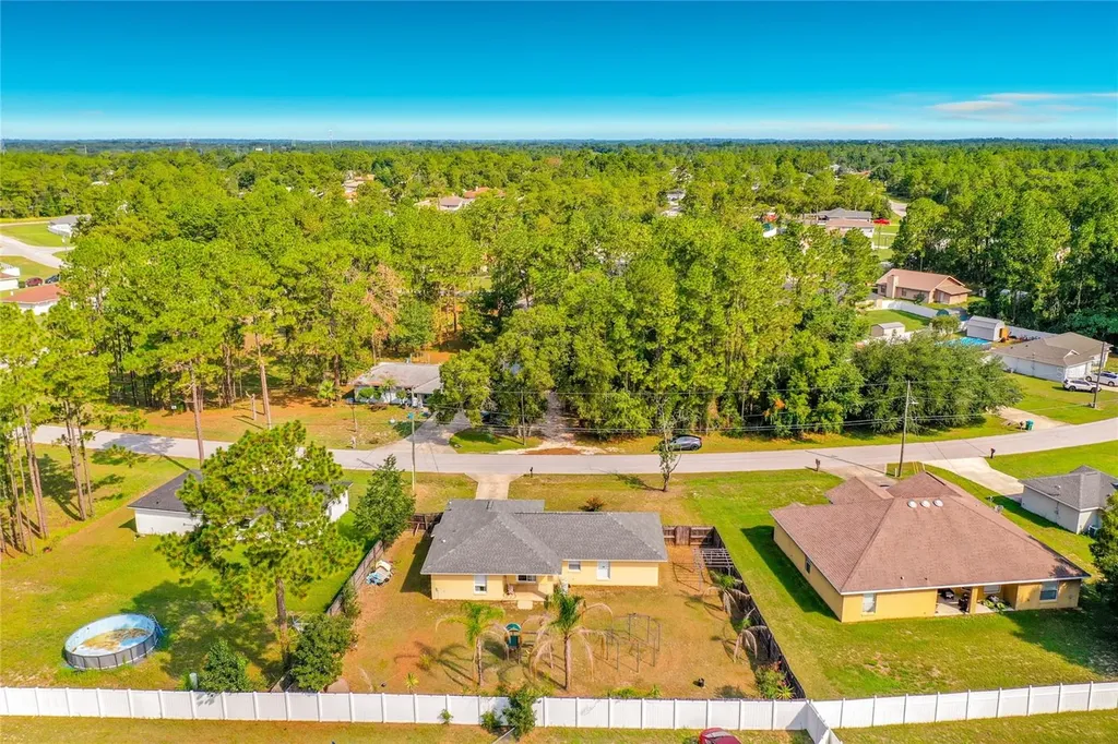 13 Bahia Pass Run Ocala FL 34472