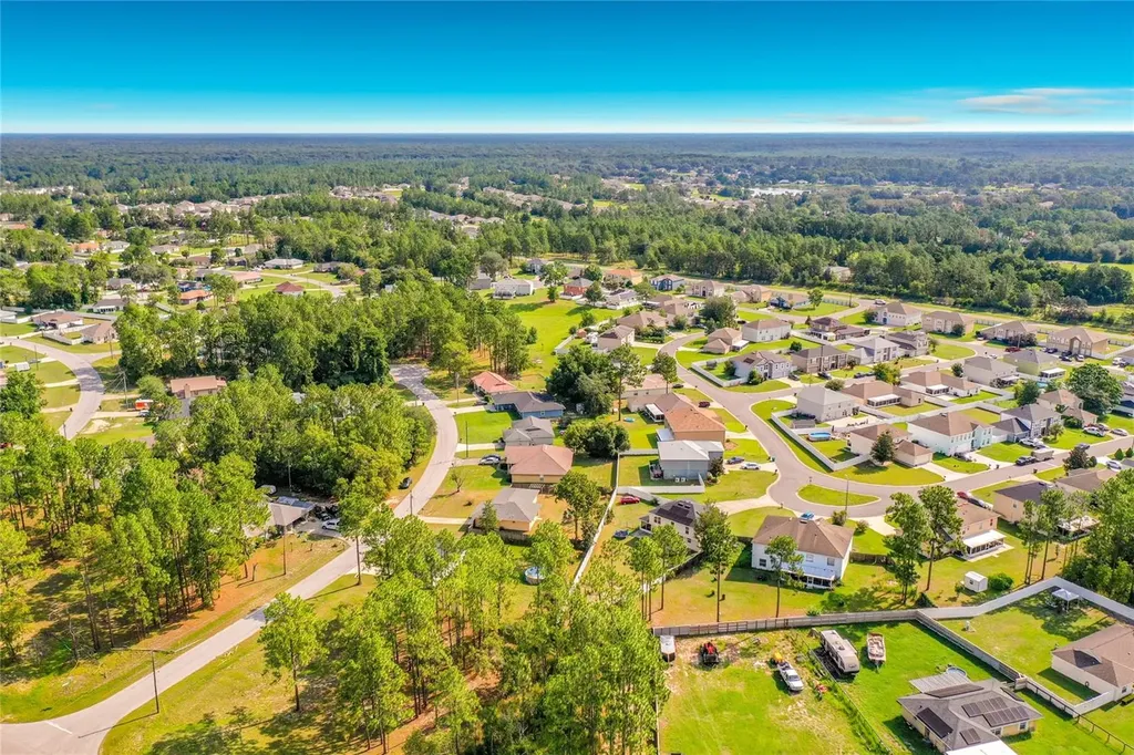 13 Bahia Pass Run Ocala FL 34472