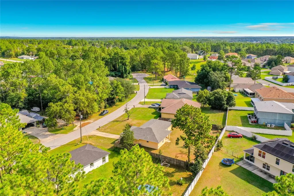 13 Bahia Pass Run Ocala FL 34472