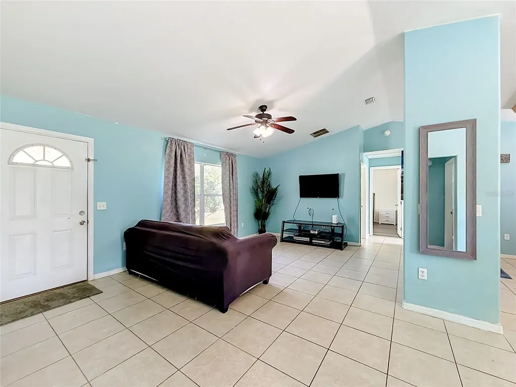 13 Bahia Pass Run Ocala FL 34472