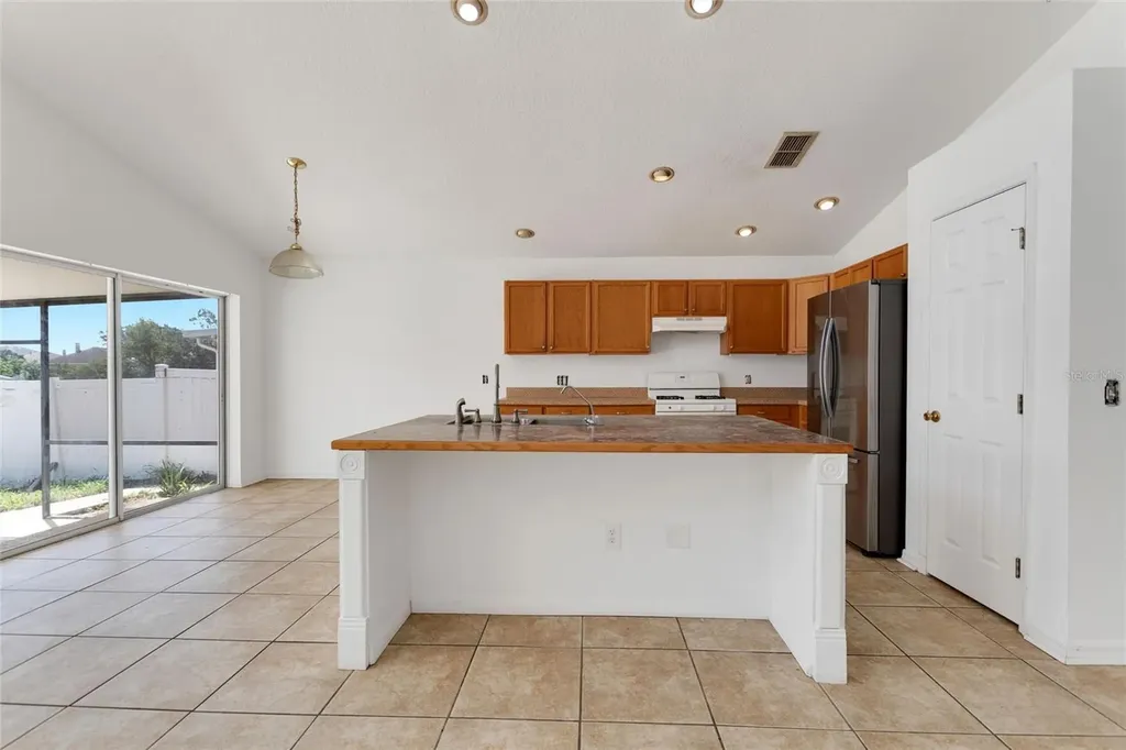 844 Berwick Drive Davenport FL 33897