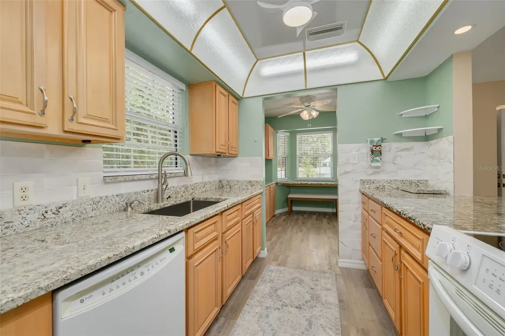 12432 Knollbrook Lane Hudson FL 34669