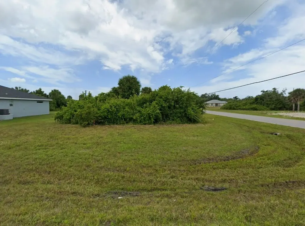 117 Arrow Lane Rotonda West FL 33947