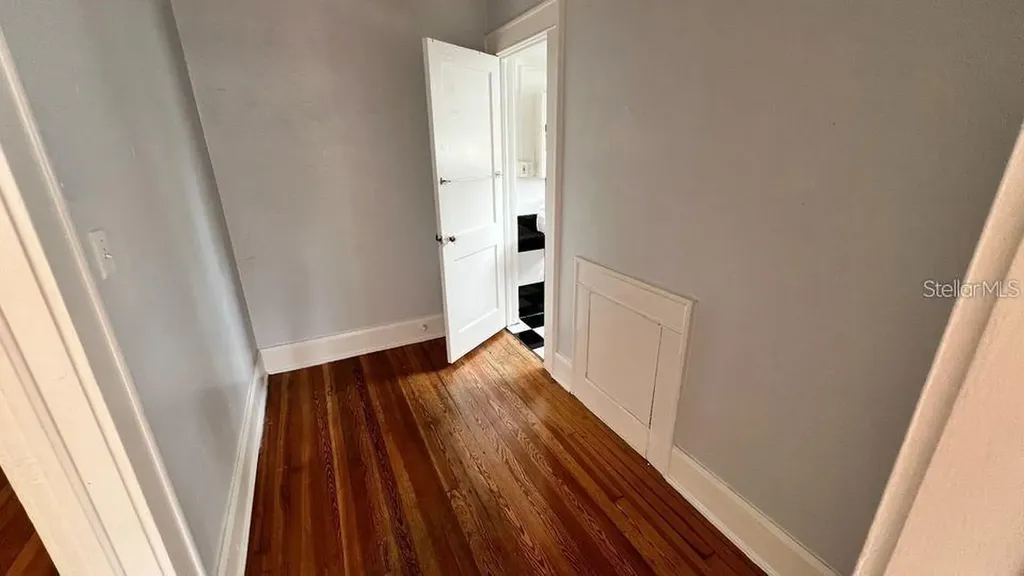 118 Indian Place Sarasota FL 34236