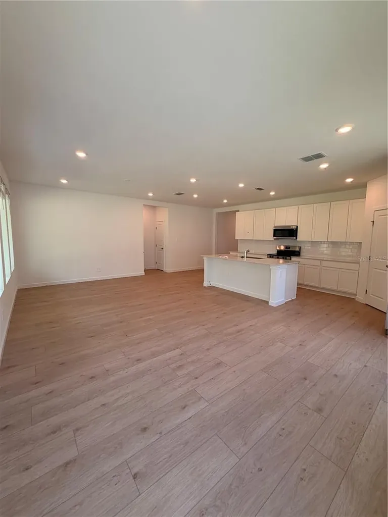 5063 Loggia Lane Kissimmee FL 34758