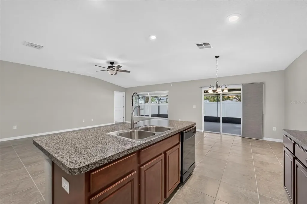 10304 Strawberry Tetra Drive Riverview FL 33578
