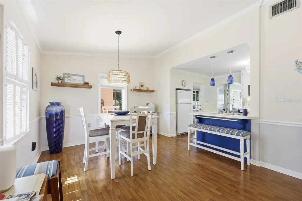 936 N Baker Street Mount Dora FL 32757