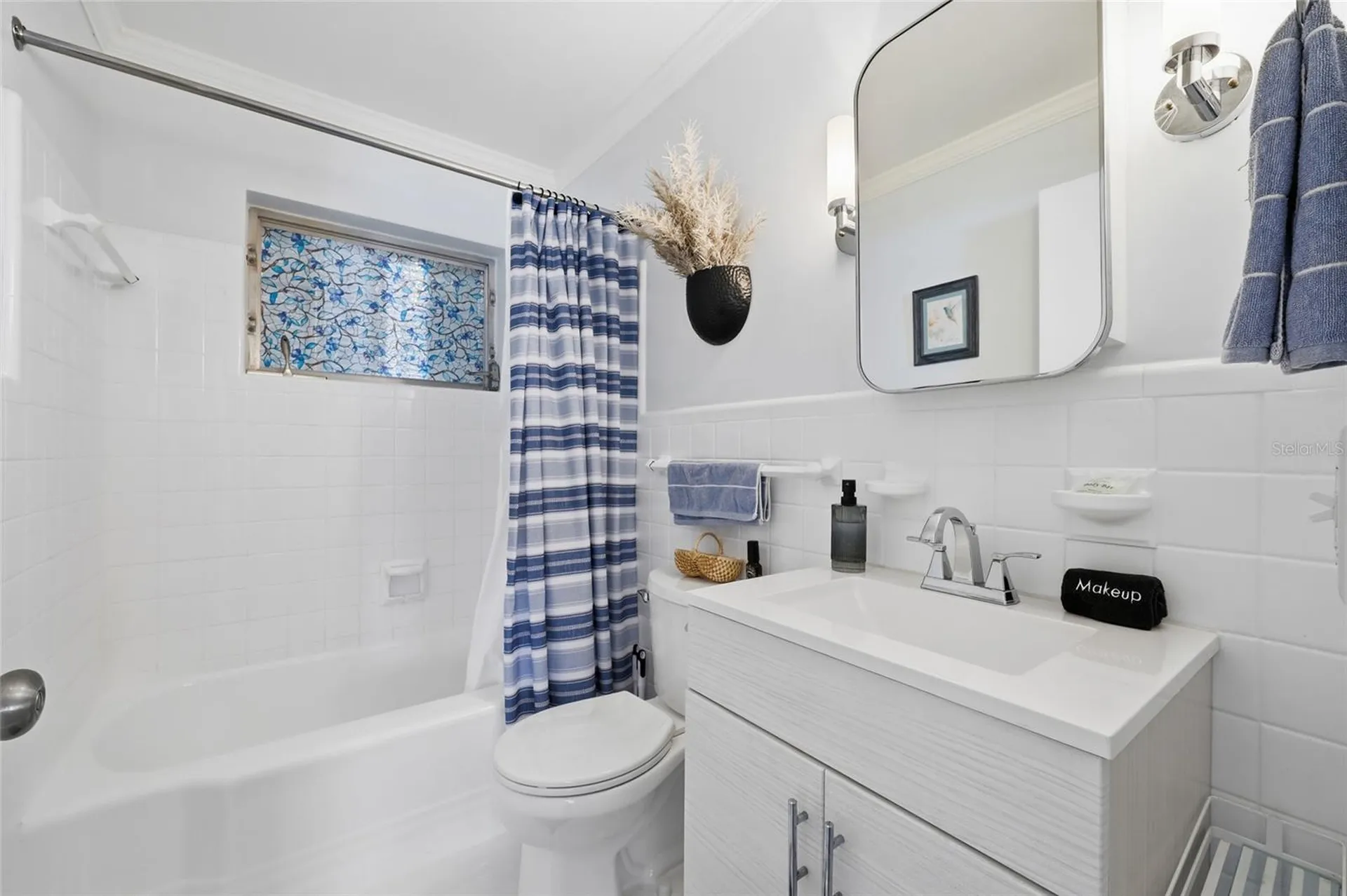 936 N Baker Street Mount Dora FL 32757