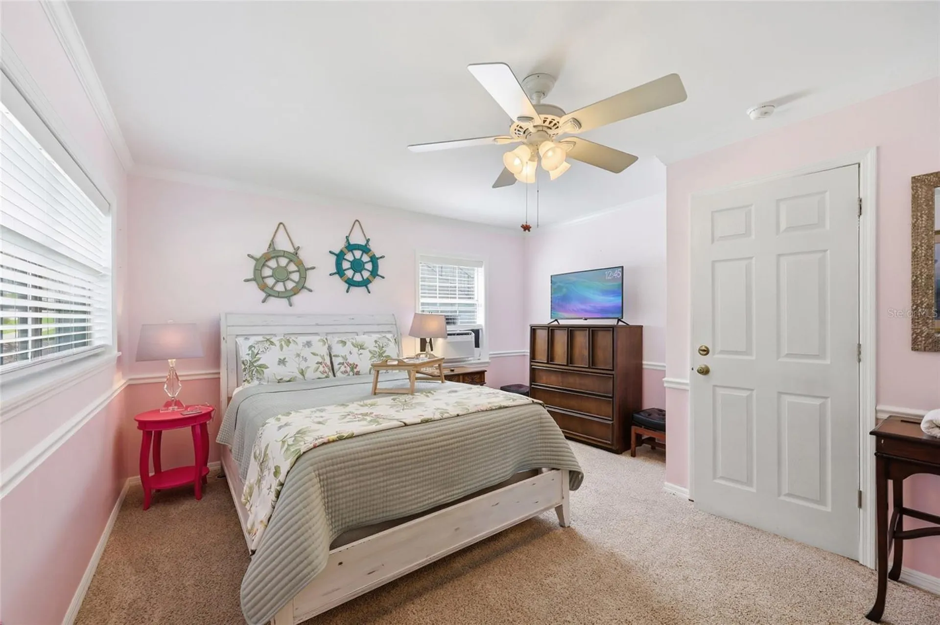 936 N Baker Street Mount Dora FL 32757