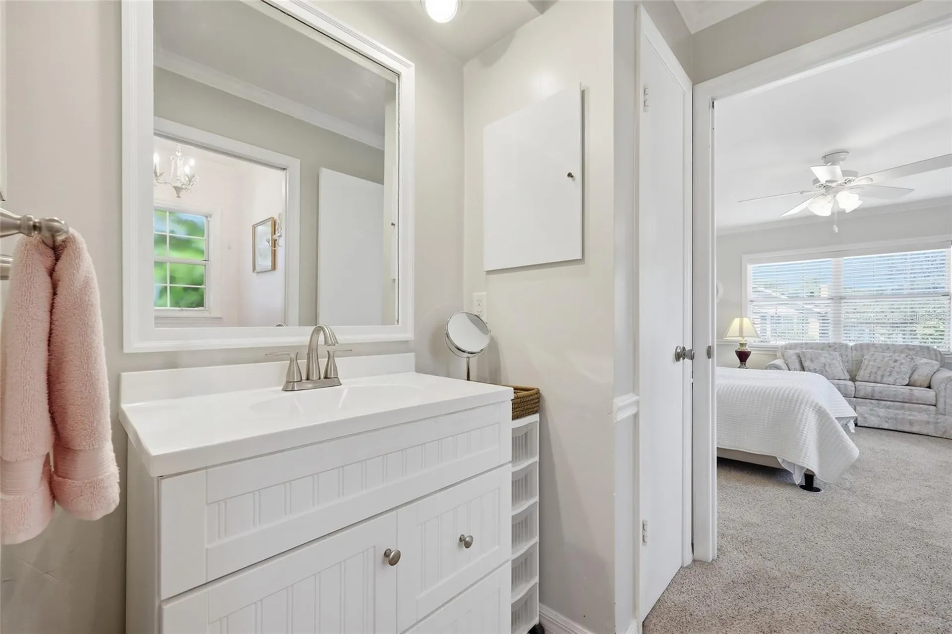 936 N Baker Street Mount Dora FL 32757