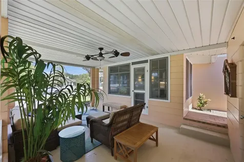 936 N Baker Street Mount Dora FL 32757
