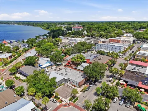 936 N Baker Street Mount Dora FL 32757