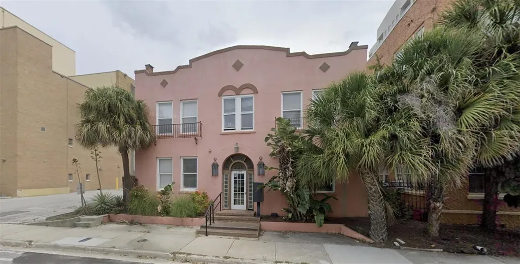 1727 Ringling Boulevard Sarasota FL 34236
