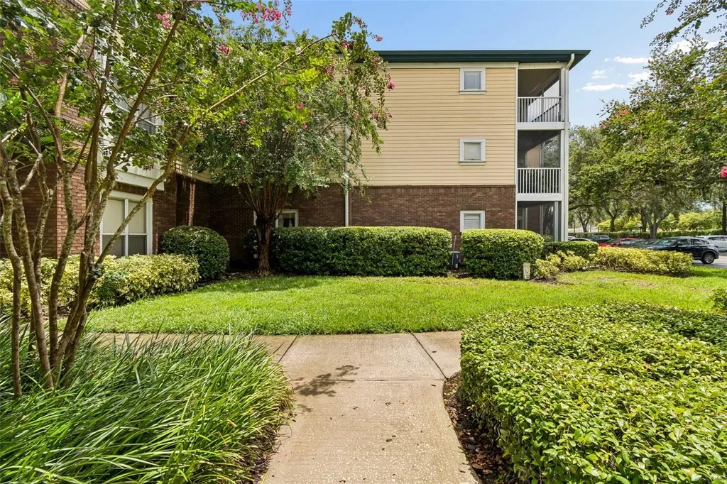 4115 Chatham Oak Court Tampa FL 33624