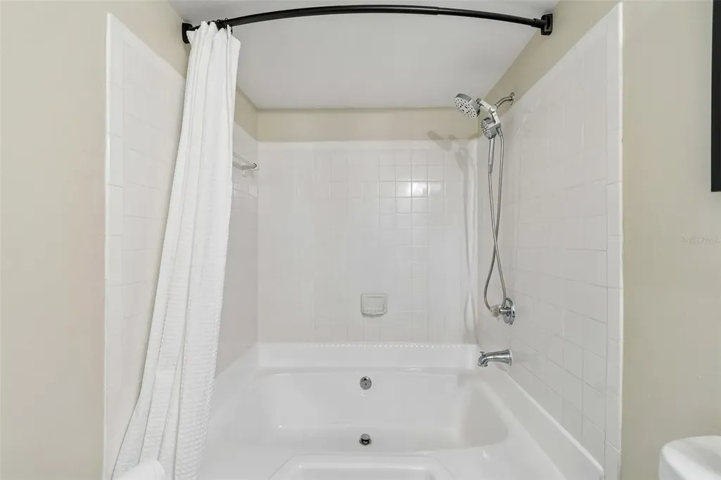 4115 Chatham Oak Court Tampa FL 33624