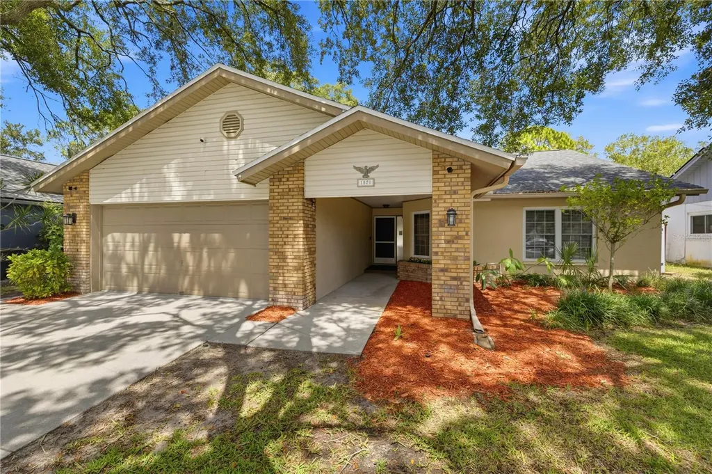 1570 Club Drive Tarpon Springs FL 34689