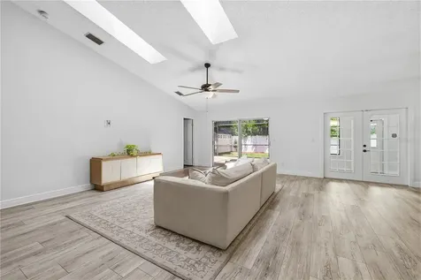 1570 Club Drive Tarpon Springs FL 34689