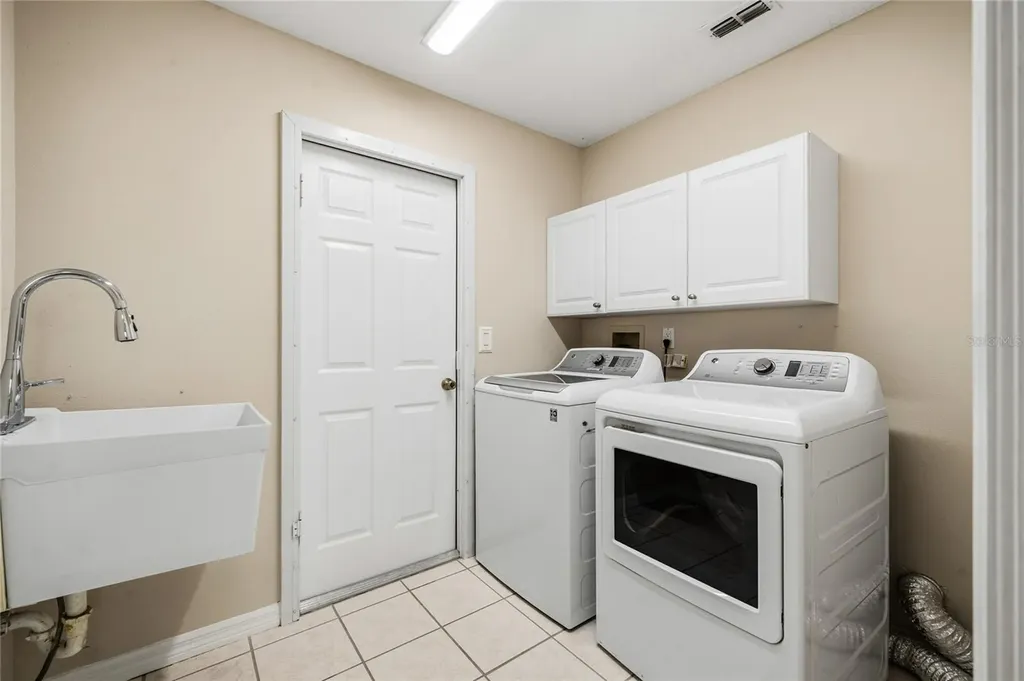 99 Hollow Pine Drive Debary FL 32713